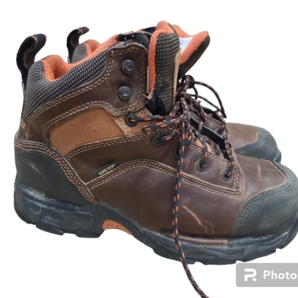 Danner brown leather Safety boots size 8.5